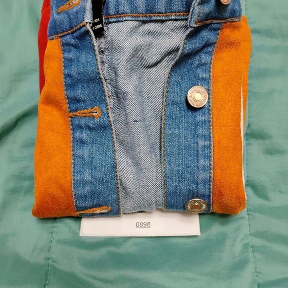 Forever 21 Brand Button Down Skirt - Size: M (0898) - Picture 4 of 4